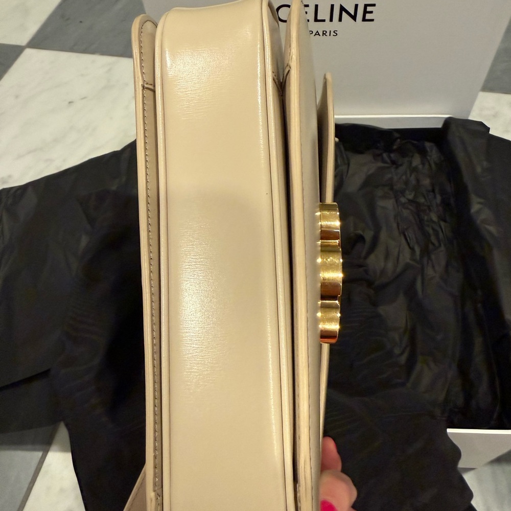 Celine Triomphe Bag in Shiny Calfskin - Picture 11 of 16